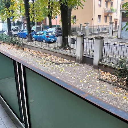 Stabia House Apartamento Parma